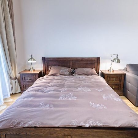 Apartment Grebinky 9 Lviv Buitenkant foto
